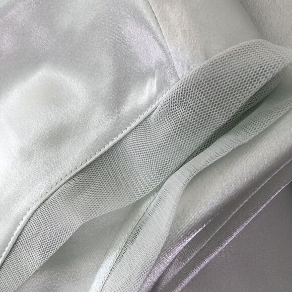 Oscar De La Renta Nightgown XS Pale Green Shiny Satin Romantic Chemise - Picture 6 of 12